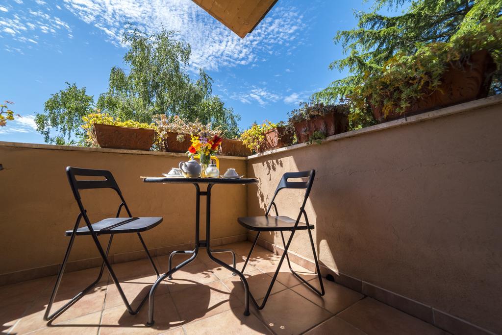 B&B Acque Lucenti Sacrofano ภายนอก รูปภาพ