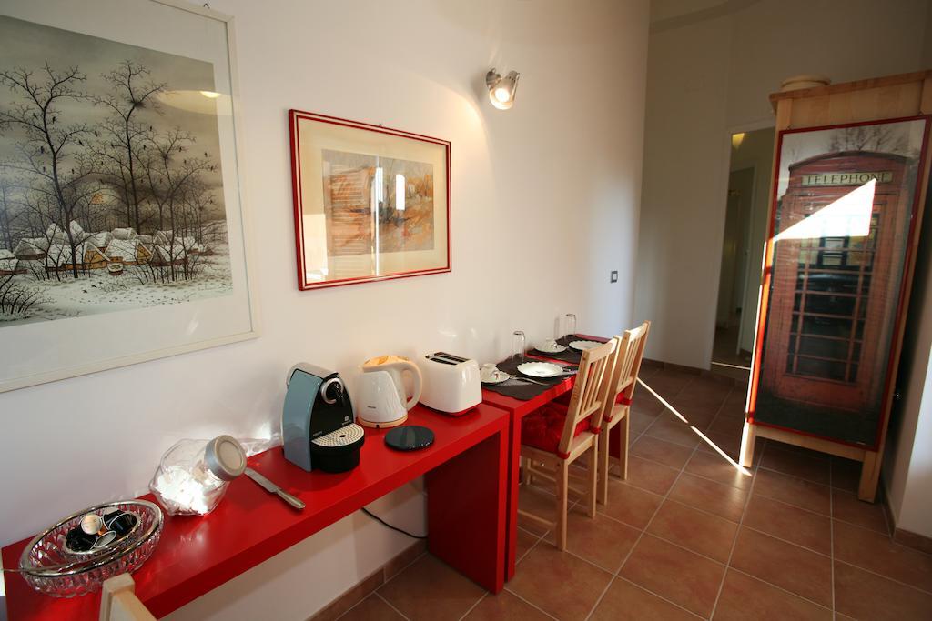 B&B Acque Lucenti Sacrofano ภายนอก รูปภาพ