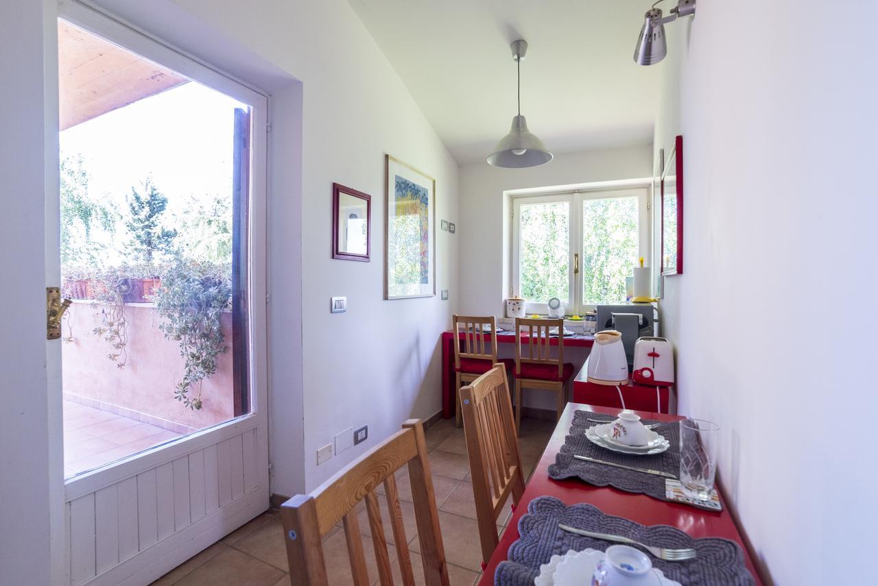 B&B Acque Lucenti Sacrofano ภายนอก รูปภาพ